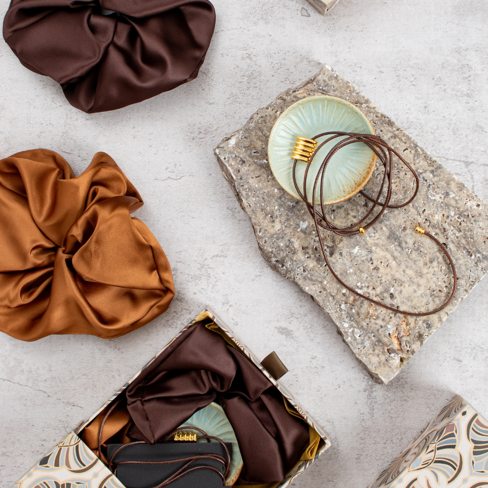 Gift Set - Luxe Little Things - Cord Pendant Necklace