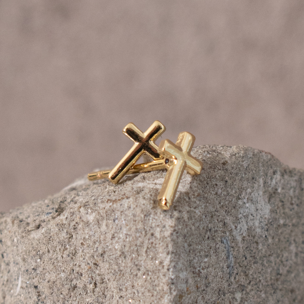 Earrings - Simple Cross Studs