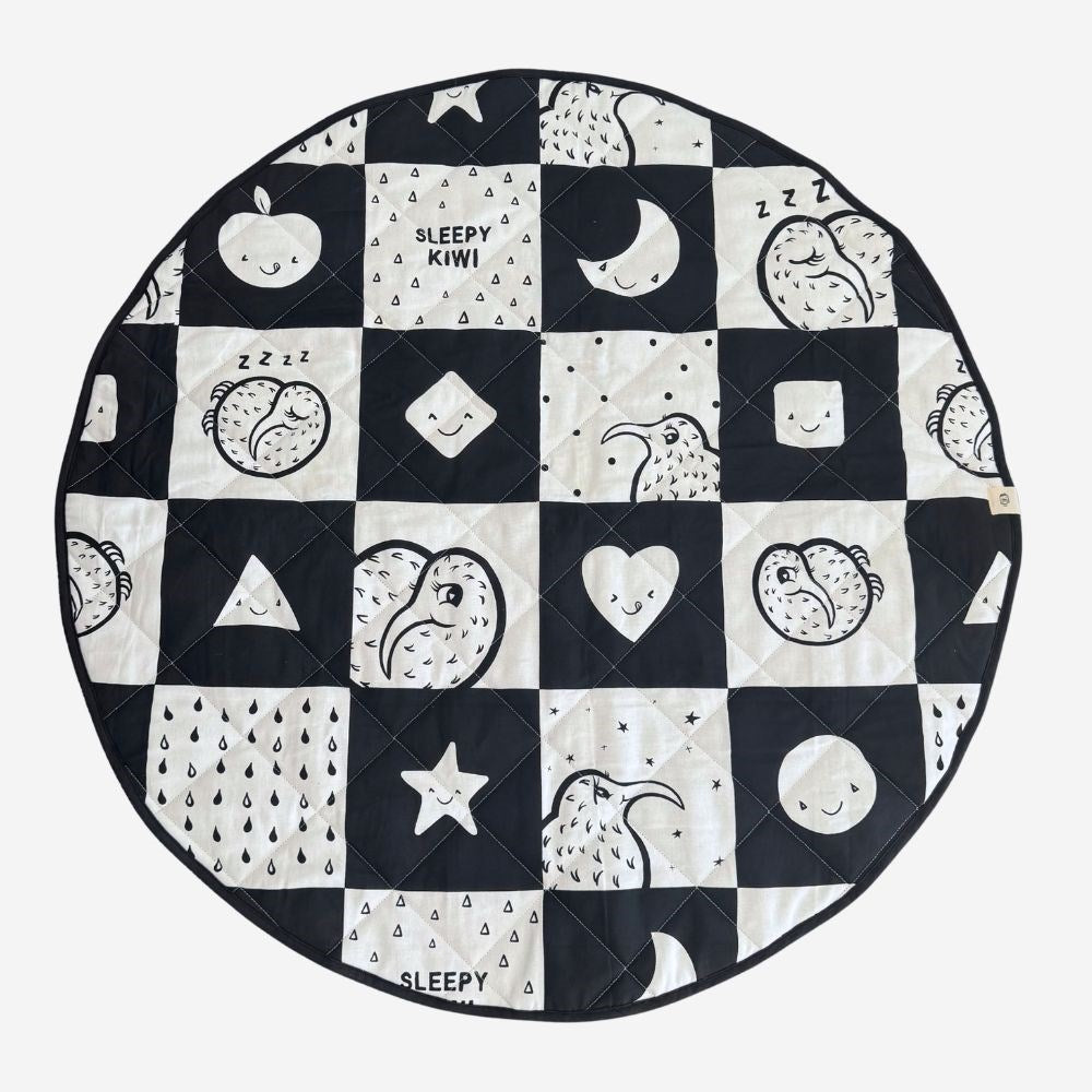 Sleepy Kiwi - Quilted Playmat