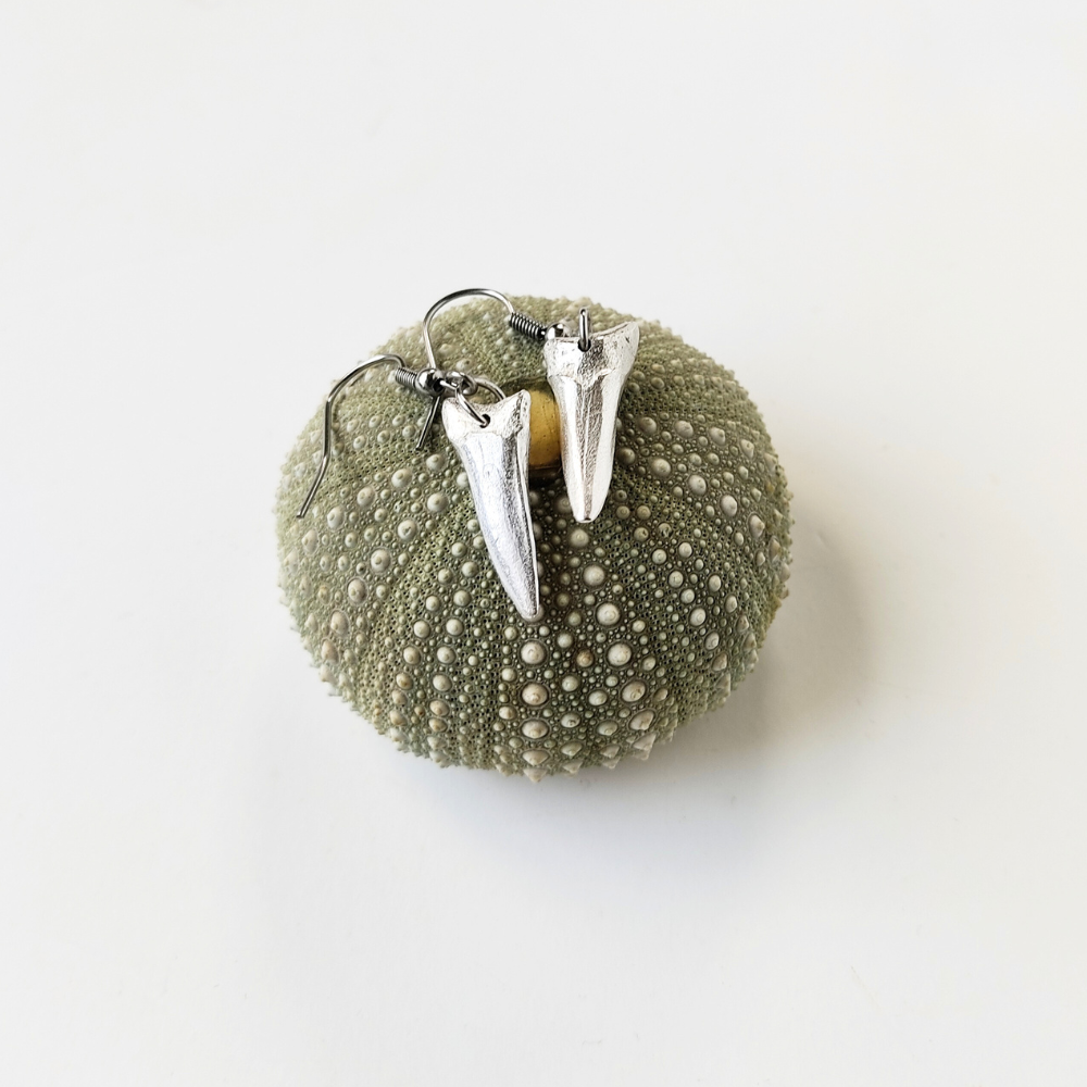 Earrings - Mangō